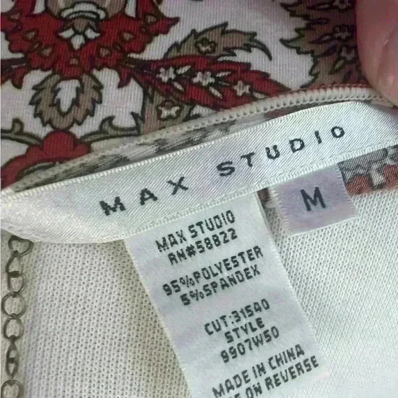 Max Studio wraparound dress long sleeve - Picture 2 of 7